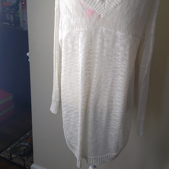 Top - Picture 3 of 5